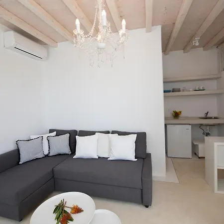 Whitesuite3 - Amazing View Houlakia (Mykonos)